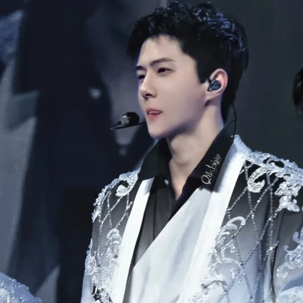 세훈 (EXO) 팬심 가득한 인기 사진