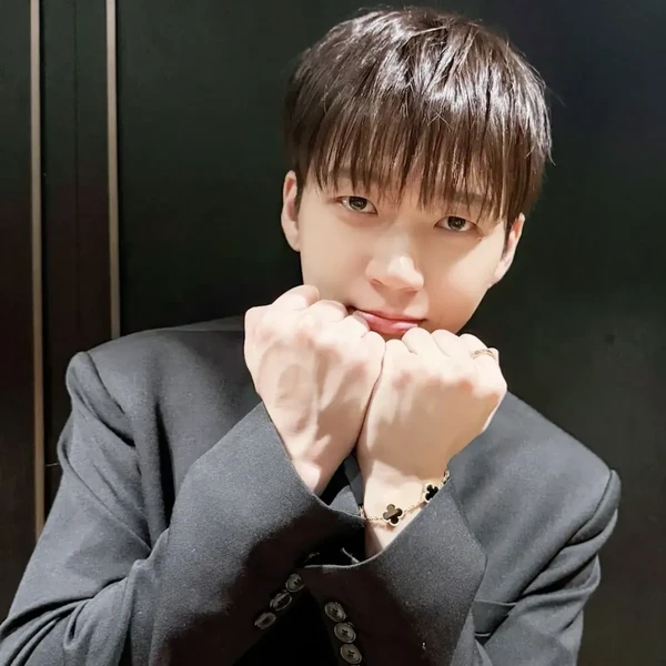 Today's Most Loved Woohyun (INFINITE)