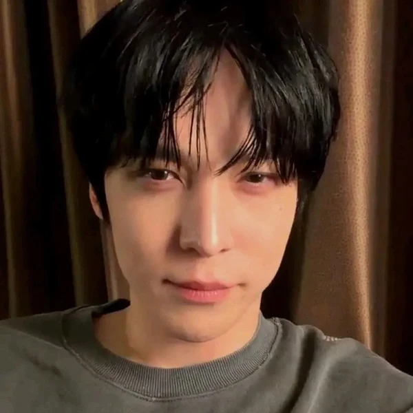 오늘 가장 사랑받은 윤호 (에이티즈)의 모습