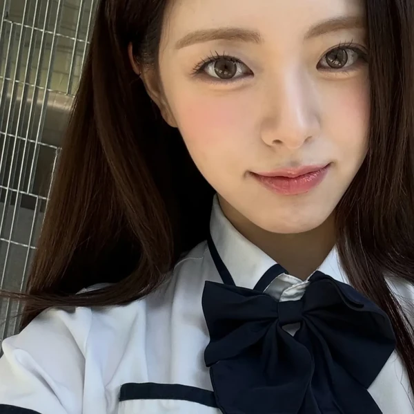 Top Photo Full of Yuna (ITZY) Love