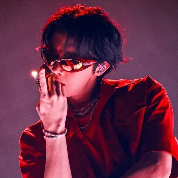 Foto Populer Penuh Cinta untuk j-hope (BTS)