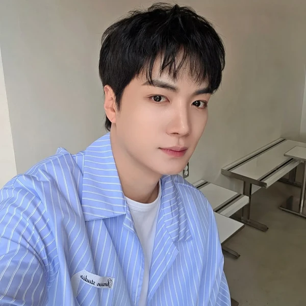 Today's Most Loved Kim Jonghyeon