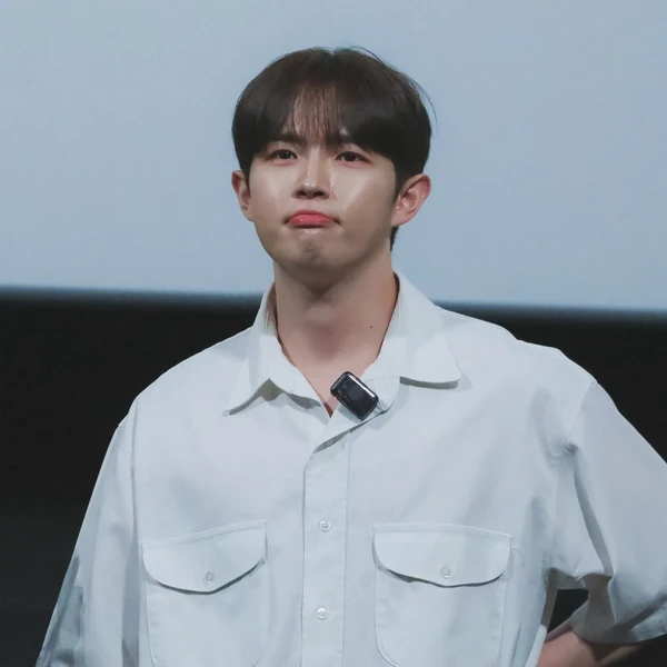 Today's Most Loved Kim Jaehwan