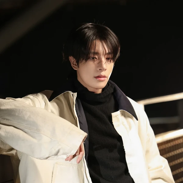 Shining profile picture of Jake (ENHYPEN) on today's Choeaedol