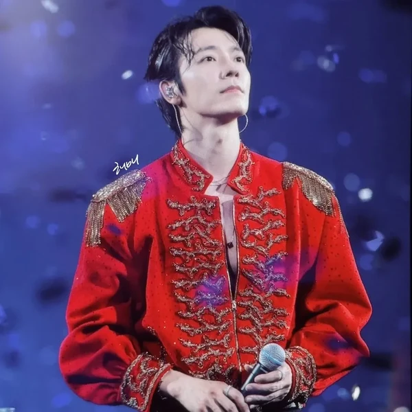 Today's Most Loved Donghae (Super Junior)