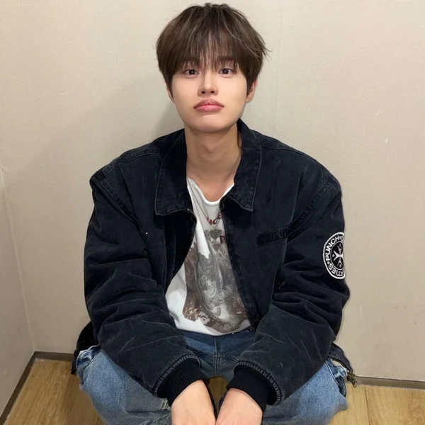 오늘 가장 사랑받은 이대휘 (AB6IX)의 모습