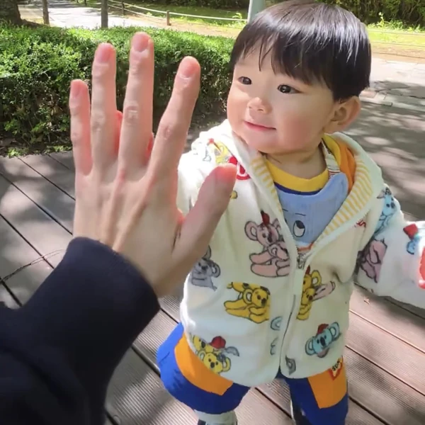 오늘 가장 사랑받은 태현 (투모로우바이투게더)의 모습