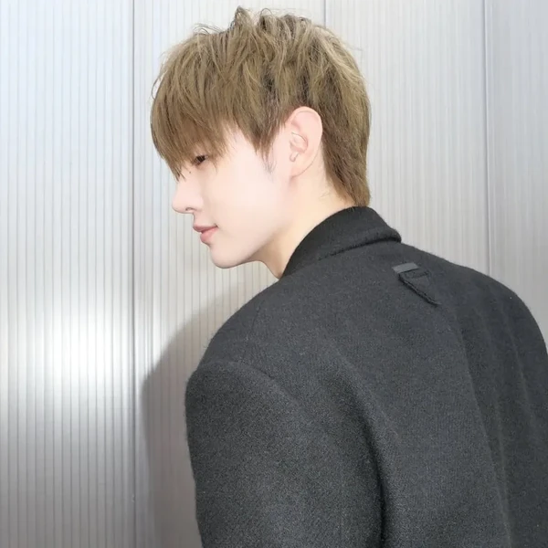 Best moment chosen by Sunghoon (ENHYPEN) fandom