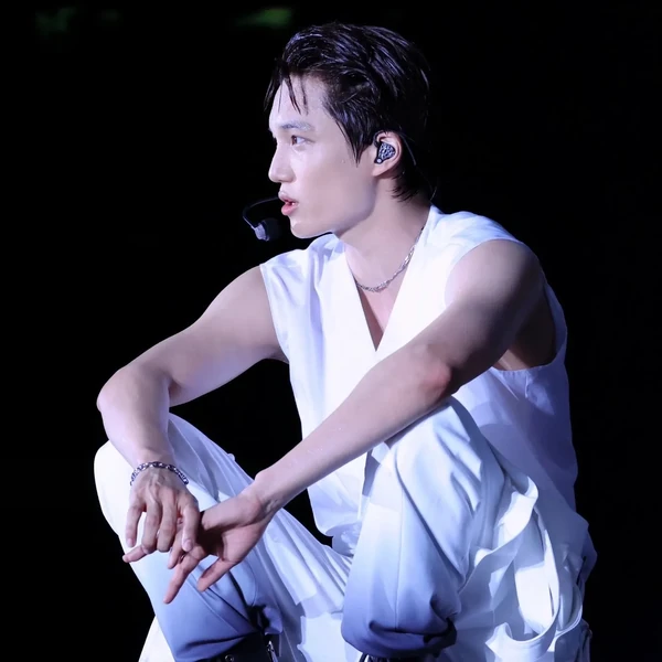 Penampilan Kai (EXO) yang Paling Dicintai Hari Ini