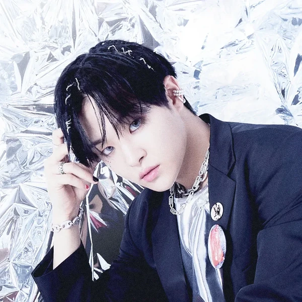 TREASURE ジフン ファンダムコミュニティ │ KPOP人気No.1アプリ 最愛ドル