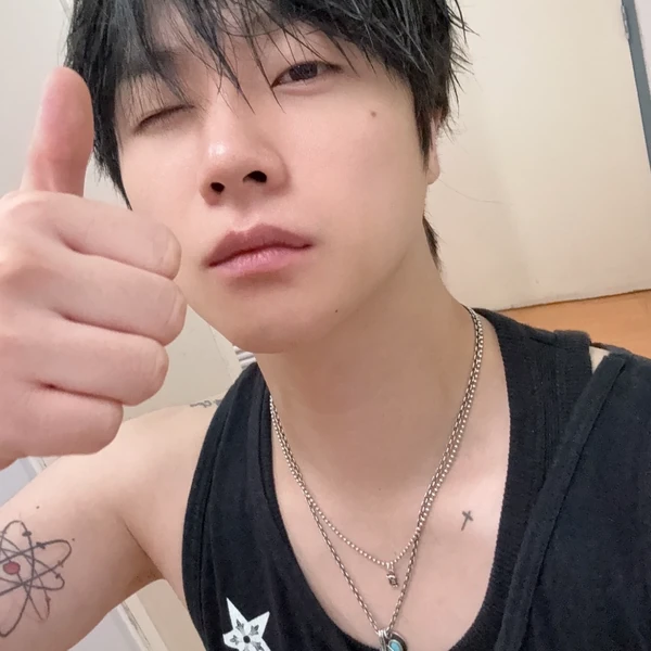 iKON JAY Fandom Community │ No.1 KPOP App CHOEAEDOL