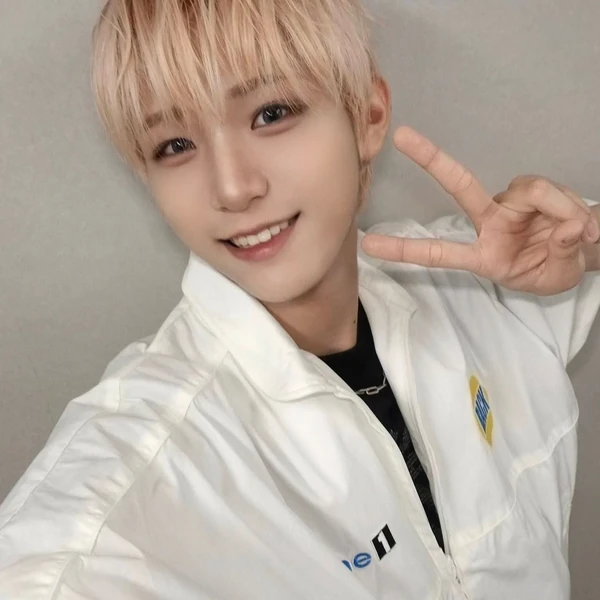 AHOF ダイスケ ファンダムコミュニティ │ KPOP人気No.1アプリ 最愛ドル