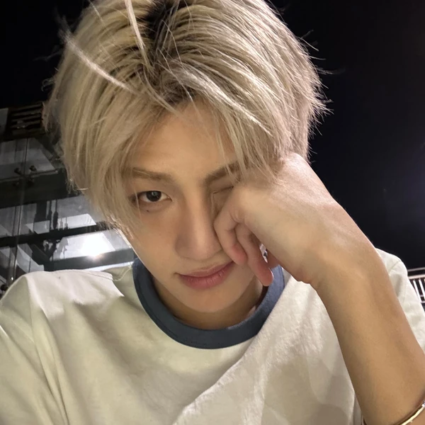 TWS ジフン ファンダムコミュニティ │ KPOP人気No.1アプリ 最愛ドル