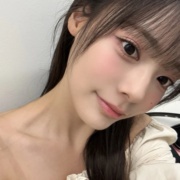 QWER Siyeon Fandom Community │ No.1 KPOP App CHOEAEDOL